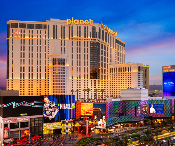 planet-hollywood-1